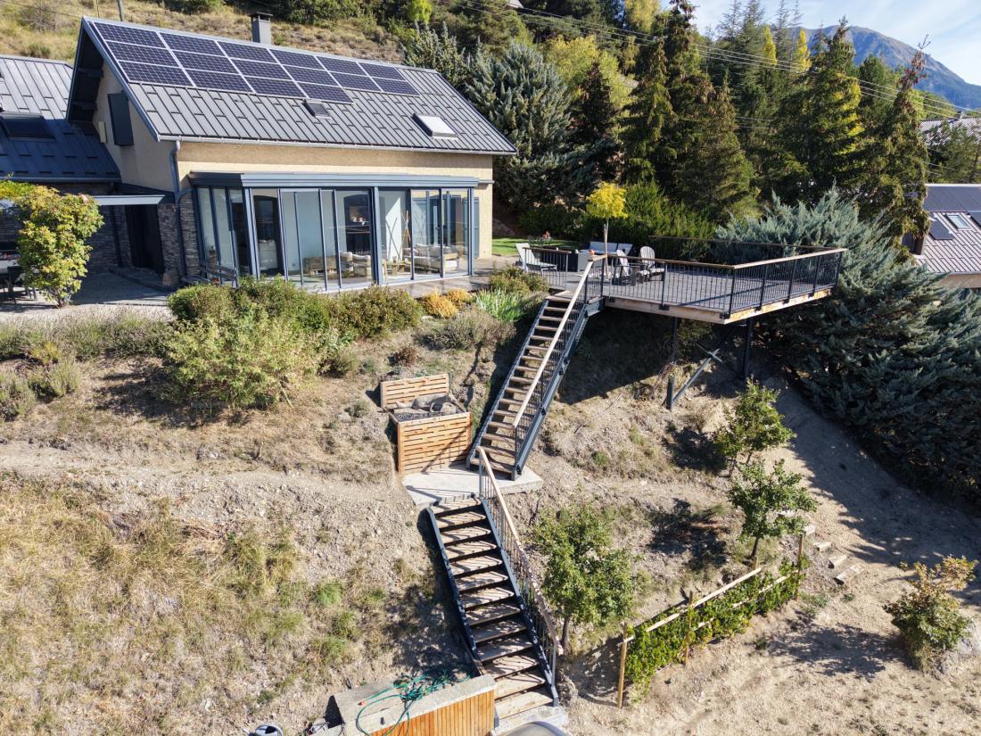 Réfection d’une terrasse et d’un escalier extérieur – Saint Apollinaire (05)