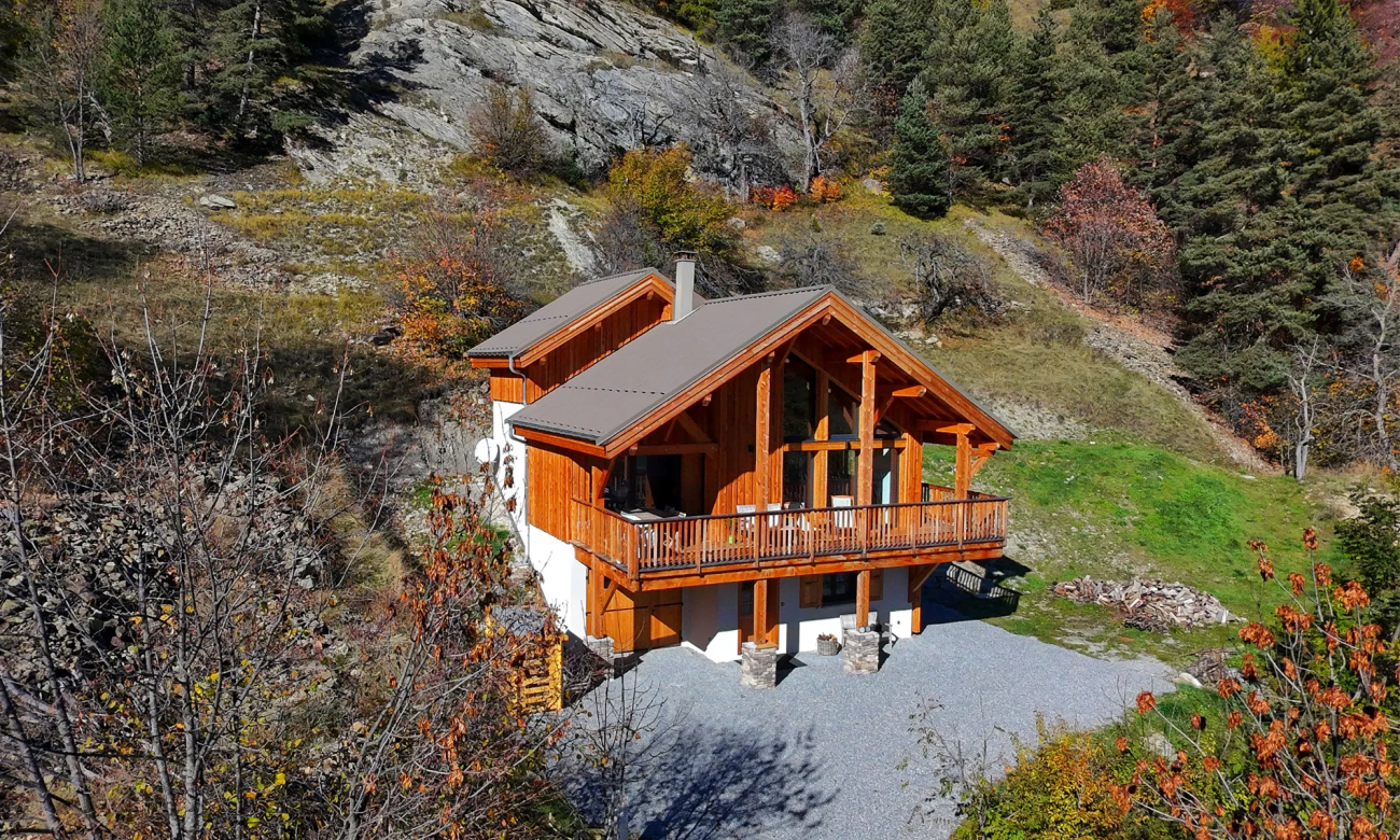 Boudot construction, réalisation de maison, châlet, batiment en ossature bois dans les Alpes